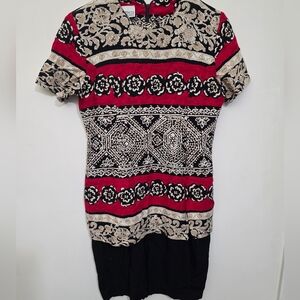 Womans Size 4 Short Sleeve Dress K.C. Spencer Floral